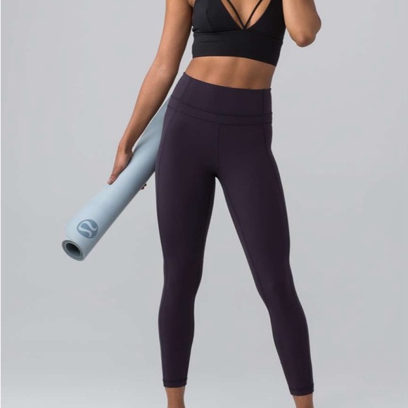 Lululemon Pushing Limits Bra- Black/ Size 4 - Picture 5 of 10